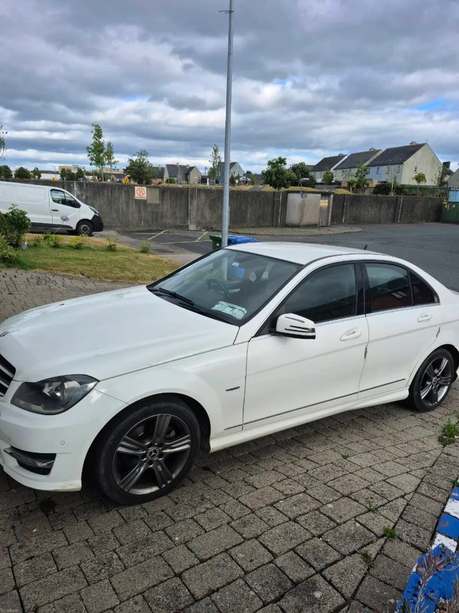 Mercedes c200d - Image 1