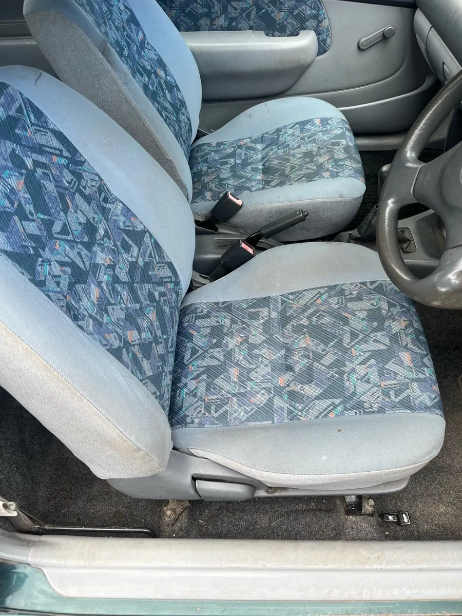 Toyota starlet - Image 6