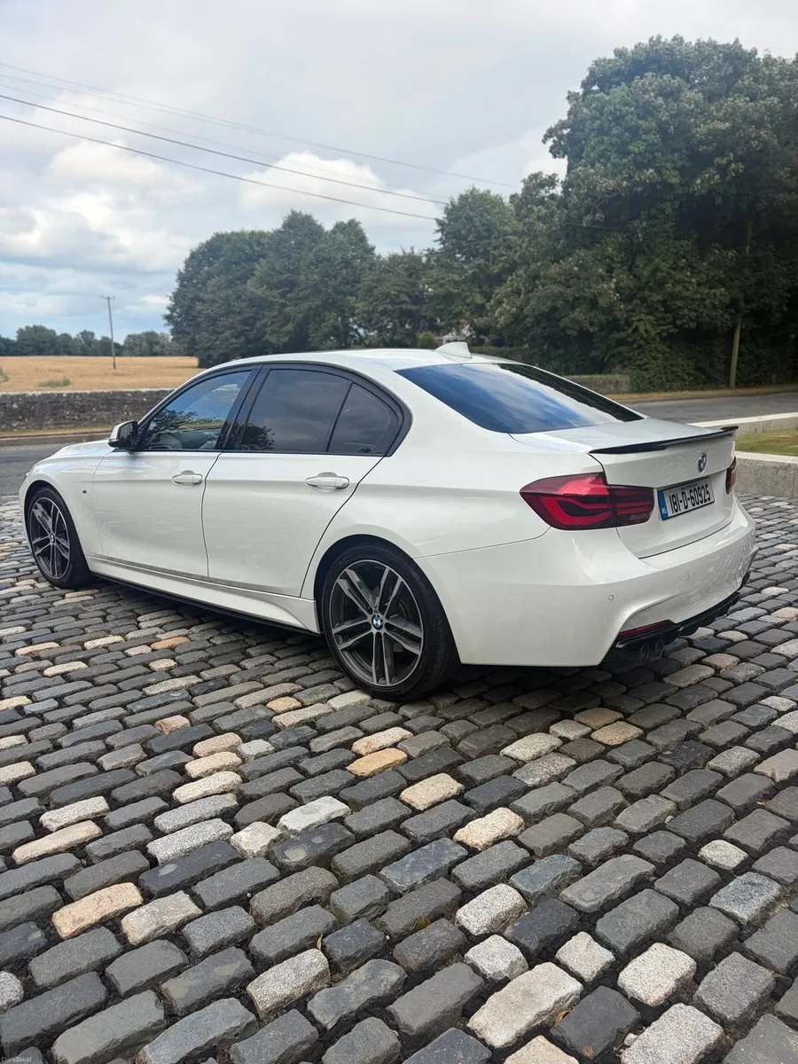 Bmw 320d m sport shadow ed low kms - Image 4