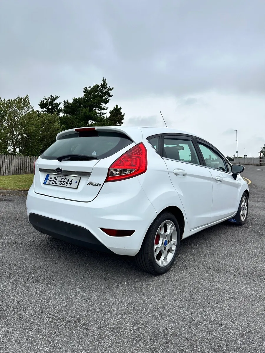Ford Fiesta - Image 2