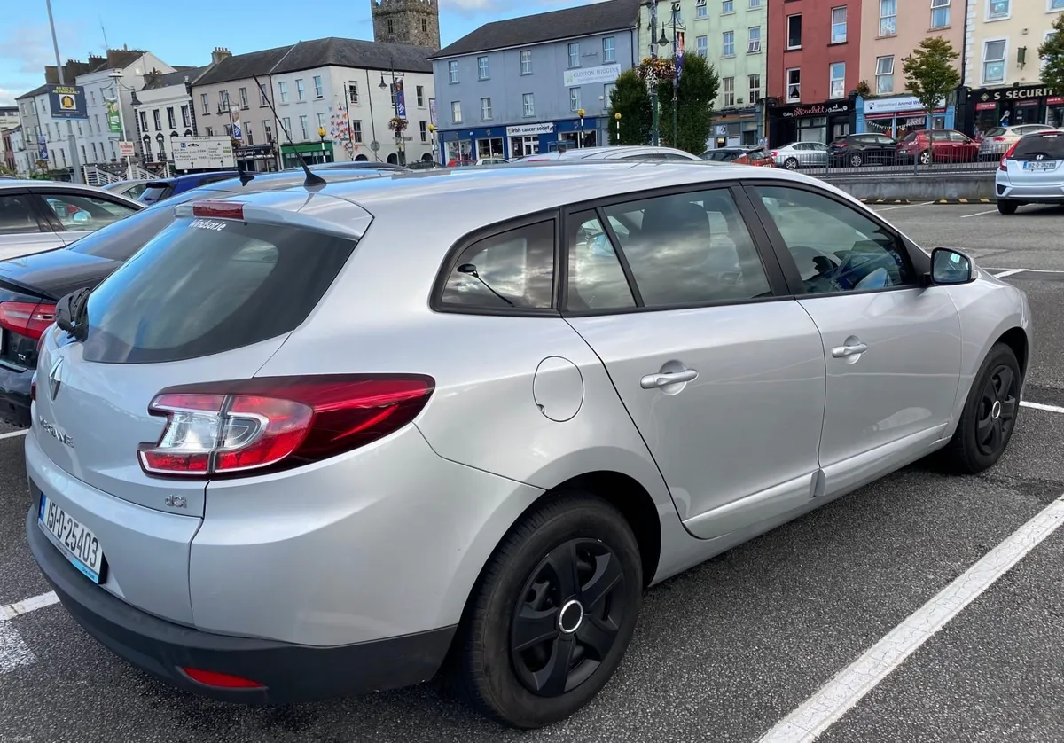 Renault Megane 2015 - Image 5