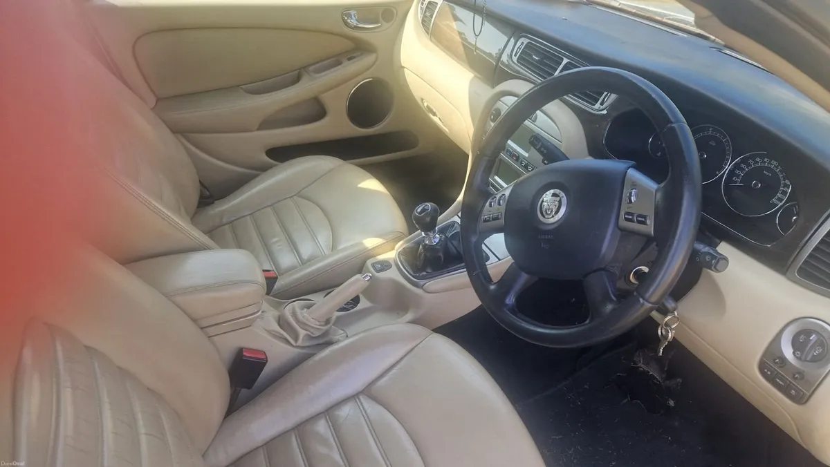 Jaguar X-Type 2010 - Image 4