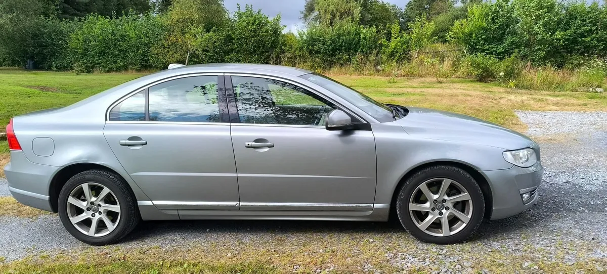 Volvo 80 Series 2015 - Image 4