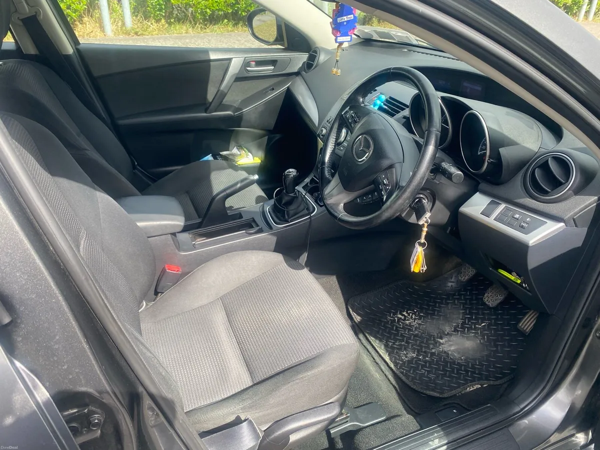 Mazda 3 diesel 2013 - Image 6