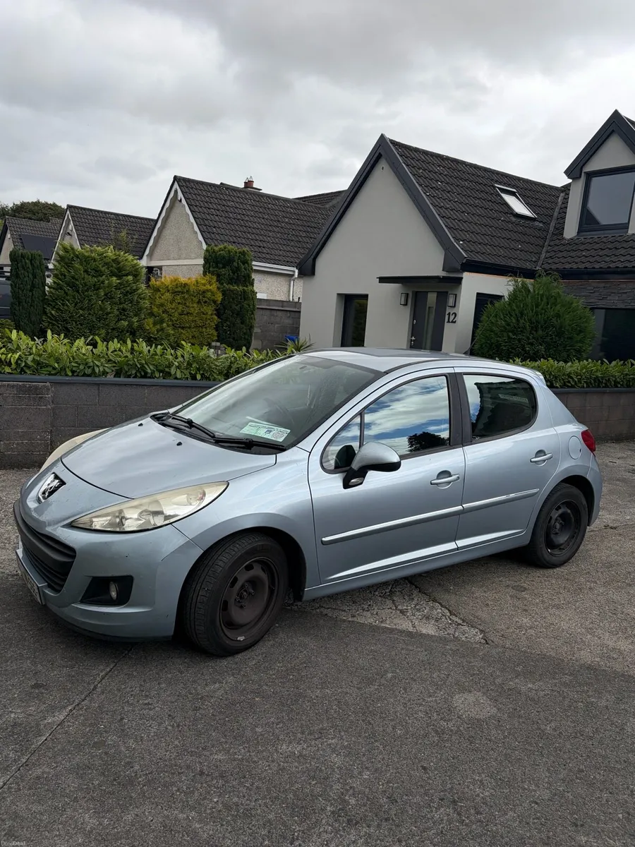 Peugeot 207 - Image 1