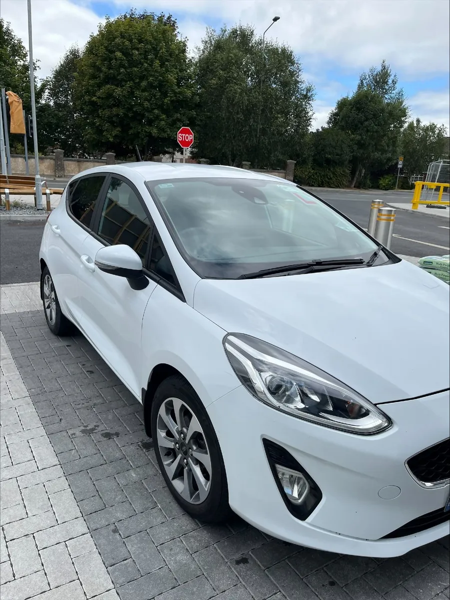 Ford Fiesta 2020 - Image 2