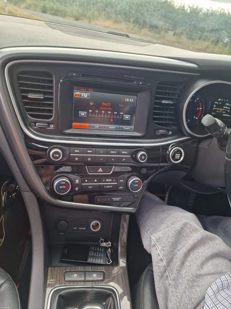 Kia Optima 2014 - Image 2