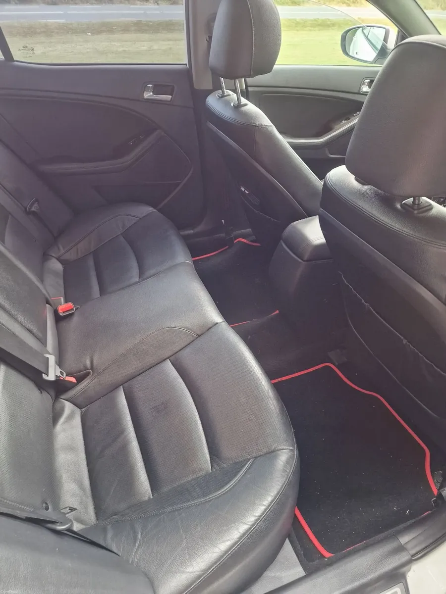 Kia Optima 2014 - Image 4