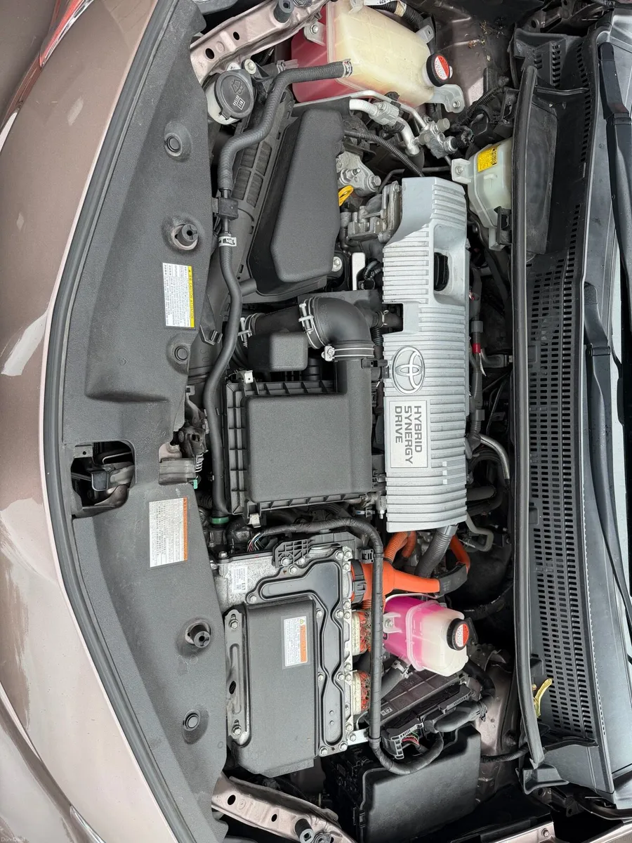 Car - Image 6