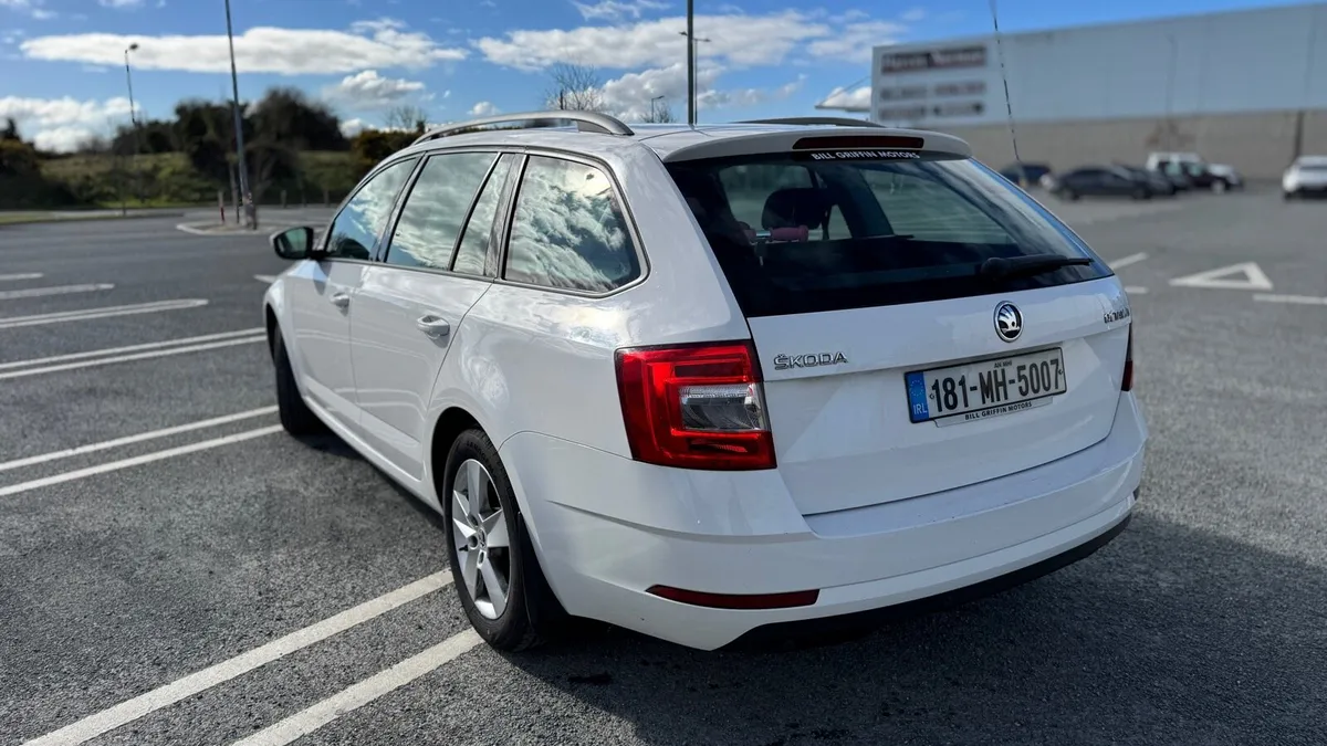 Skoda octavia automatic - Image 3