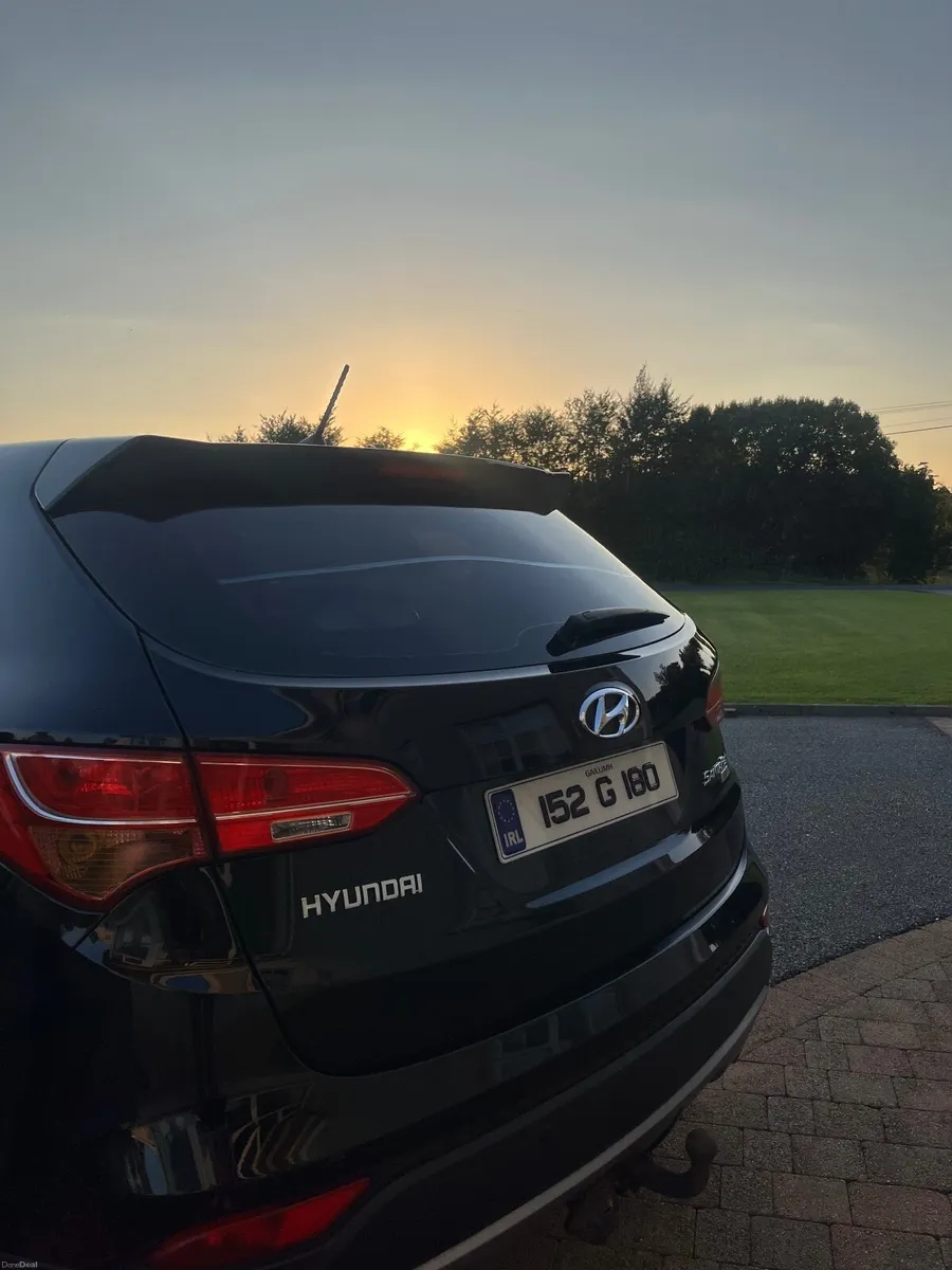 Hyundai Santa Fe 2015 - Image 4