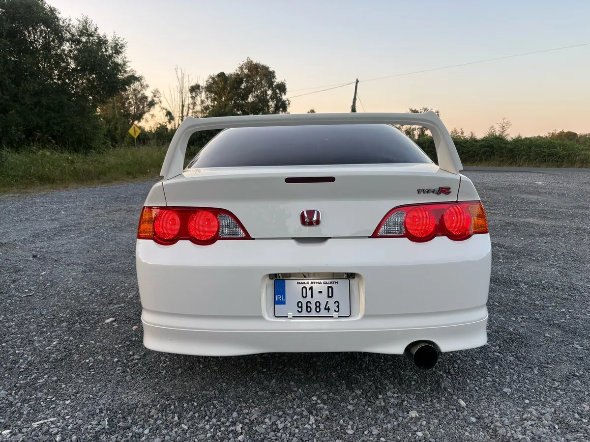 2001 Integra Type R DC5 - Image 4