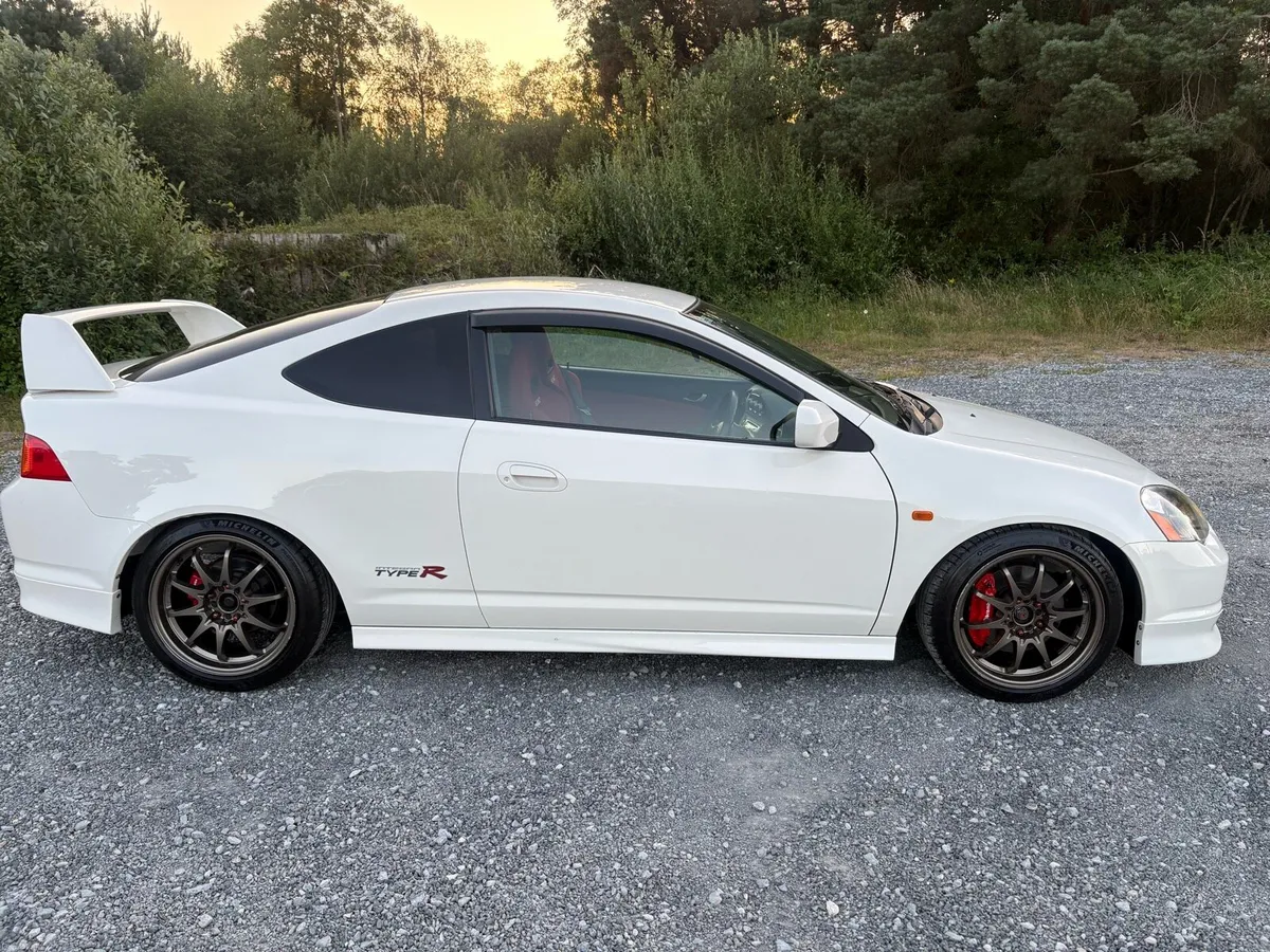 2001 Integra Type R DC5 - Image 2