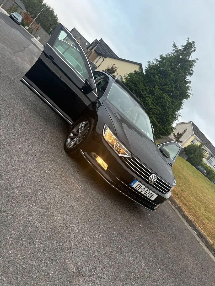 2017 Volkswagen Passat 2.0 GT 150 BHP - Image 1