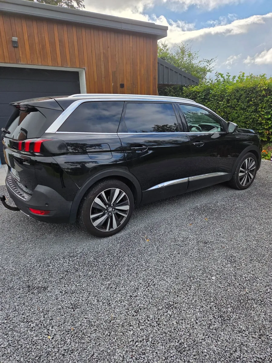Peugeot 5008 2019 - Image 1