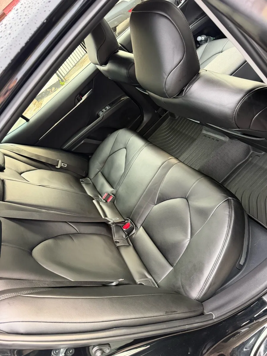 Taxi Toyota Camry 26500€ price - Image 4