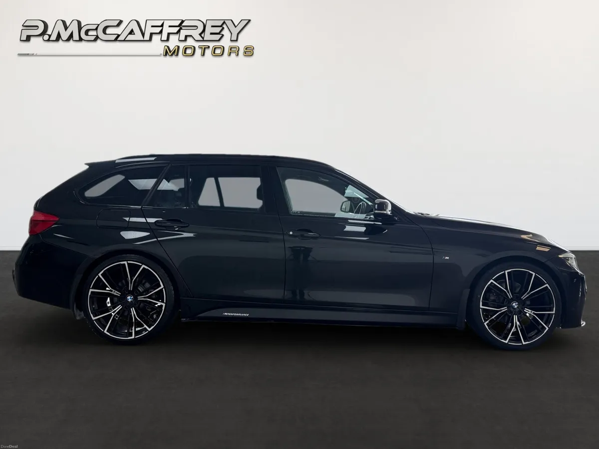 2018 BMW 320I M-SPORT F31 AUTO M-PERFORMANCE KIT - Image 4