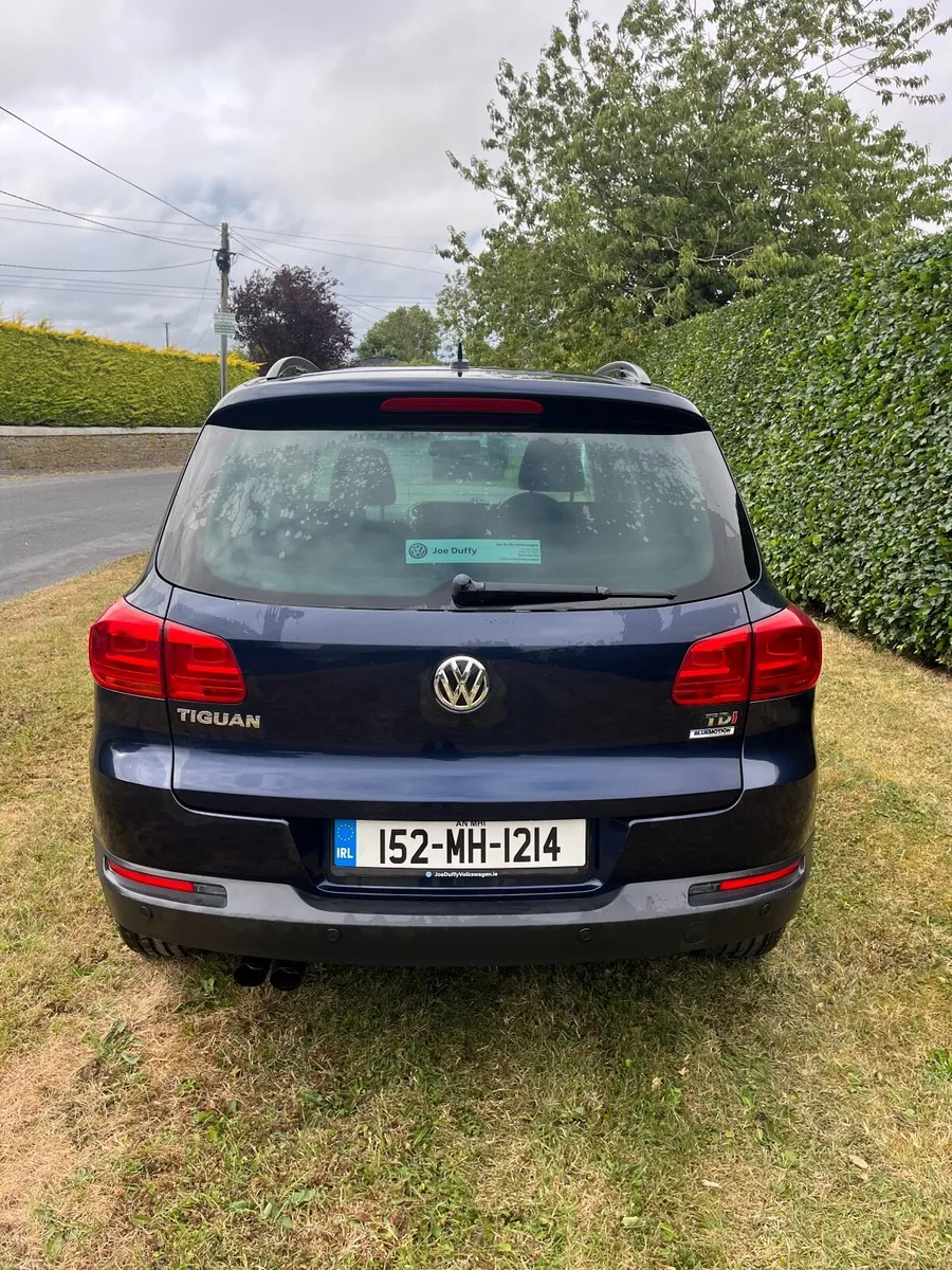 Volkswagen Tiguan 2015 - Image 2