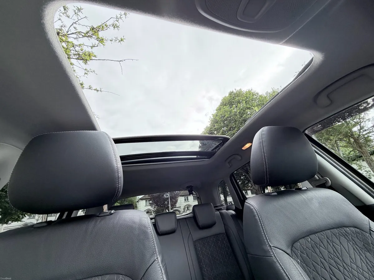 2019 Suzuki Vitara SZ5 1.4 Low Miles High Spec - Image 5