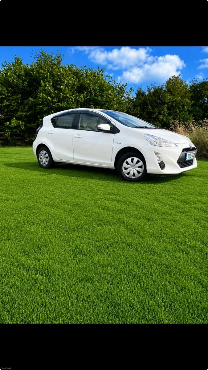 Toyota Aqua - Image 3