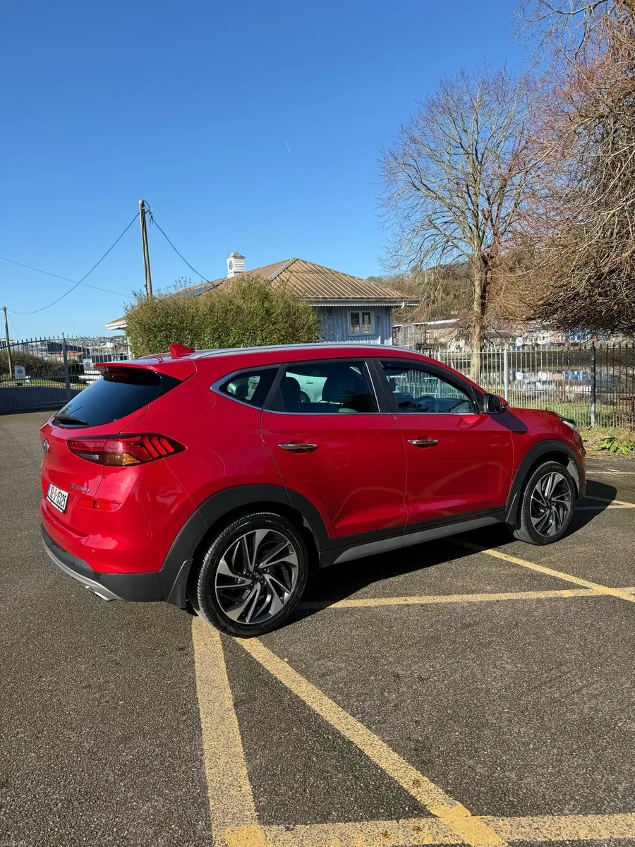 Hyundai Tucson ix35 Executive Plus 5DR - Image 4