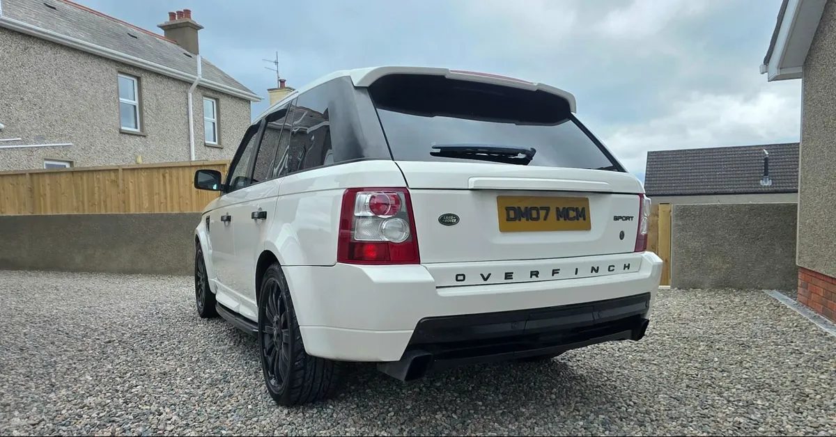 Range Rover Sport 3.6 TDV8 - Image 2