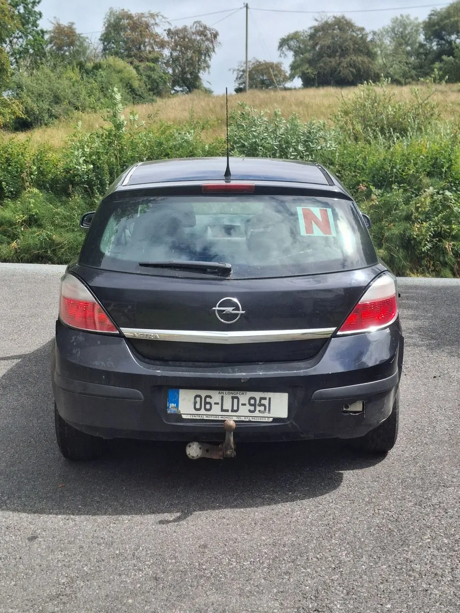 Opel Astra H for Breaking - Image 2