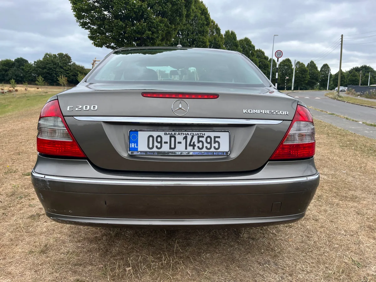 2009 MERCEDES E200 1.8 PETROL NO RESERVE AUCTION - Image 4