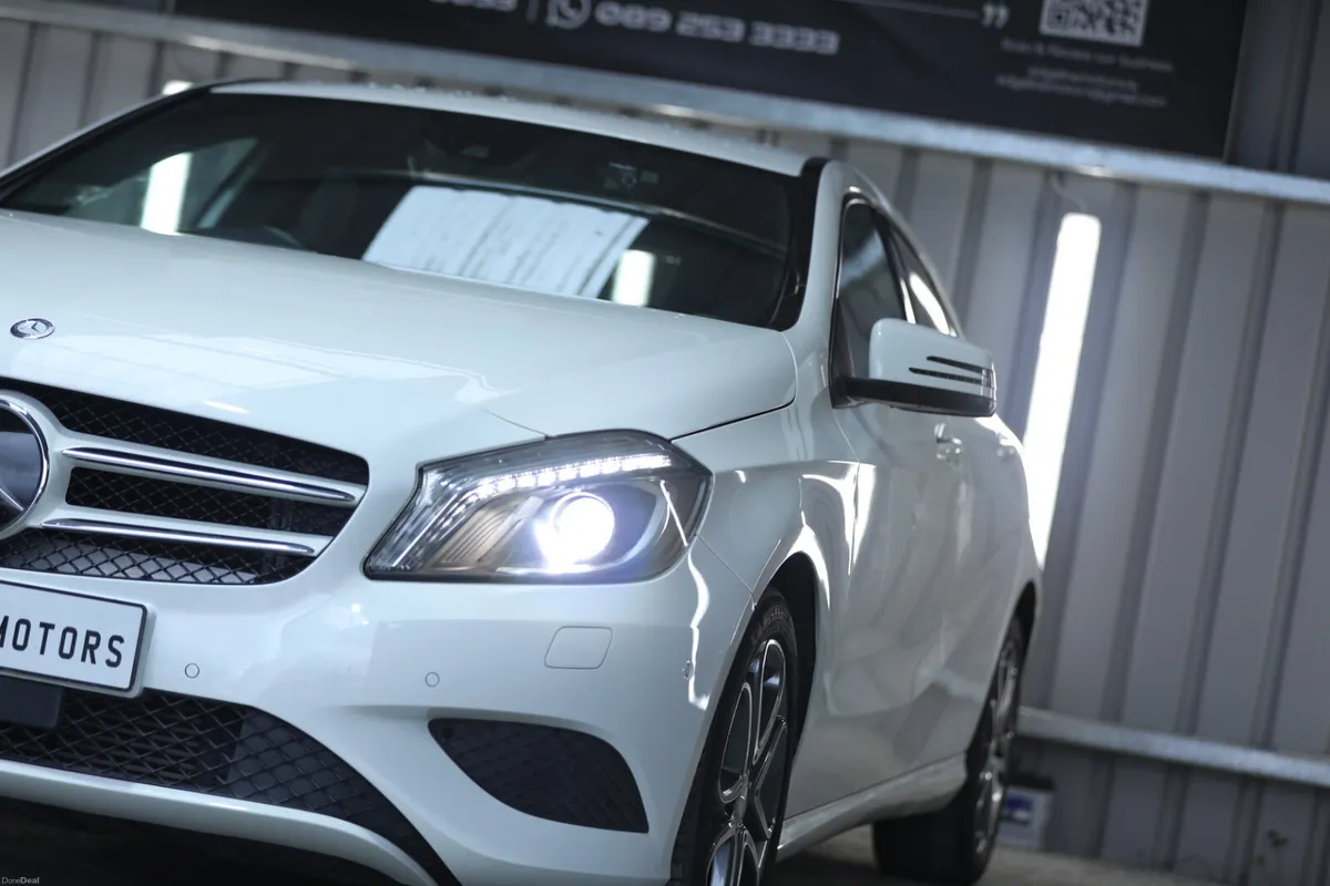2015 Mercedes A 180  Immaculate Condition   Auto - Image 4