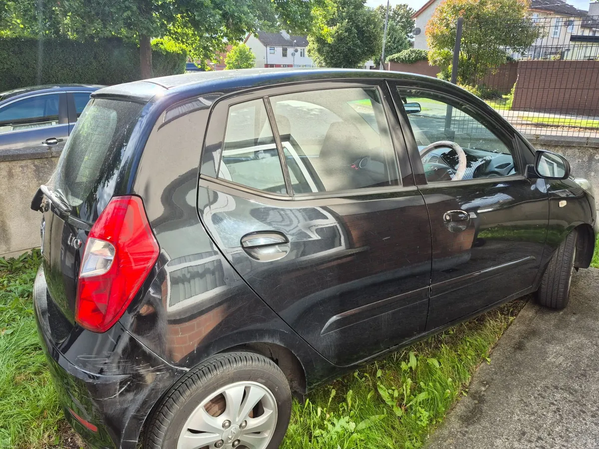 Hyundai i10 2011 - Image 3