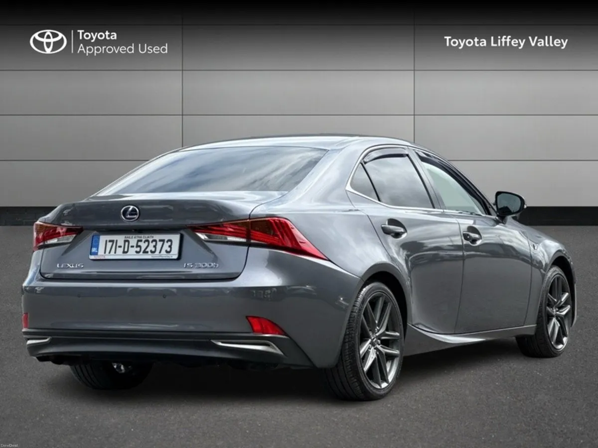 Lexus IS 300H F SPORT E6 4 DOHC - Image 2