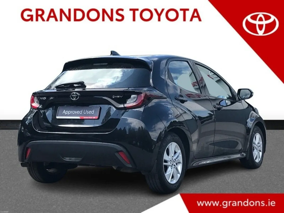Toyota Yaris LUNA - GRANDONS - Image 2