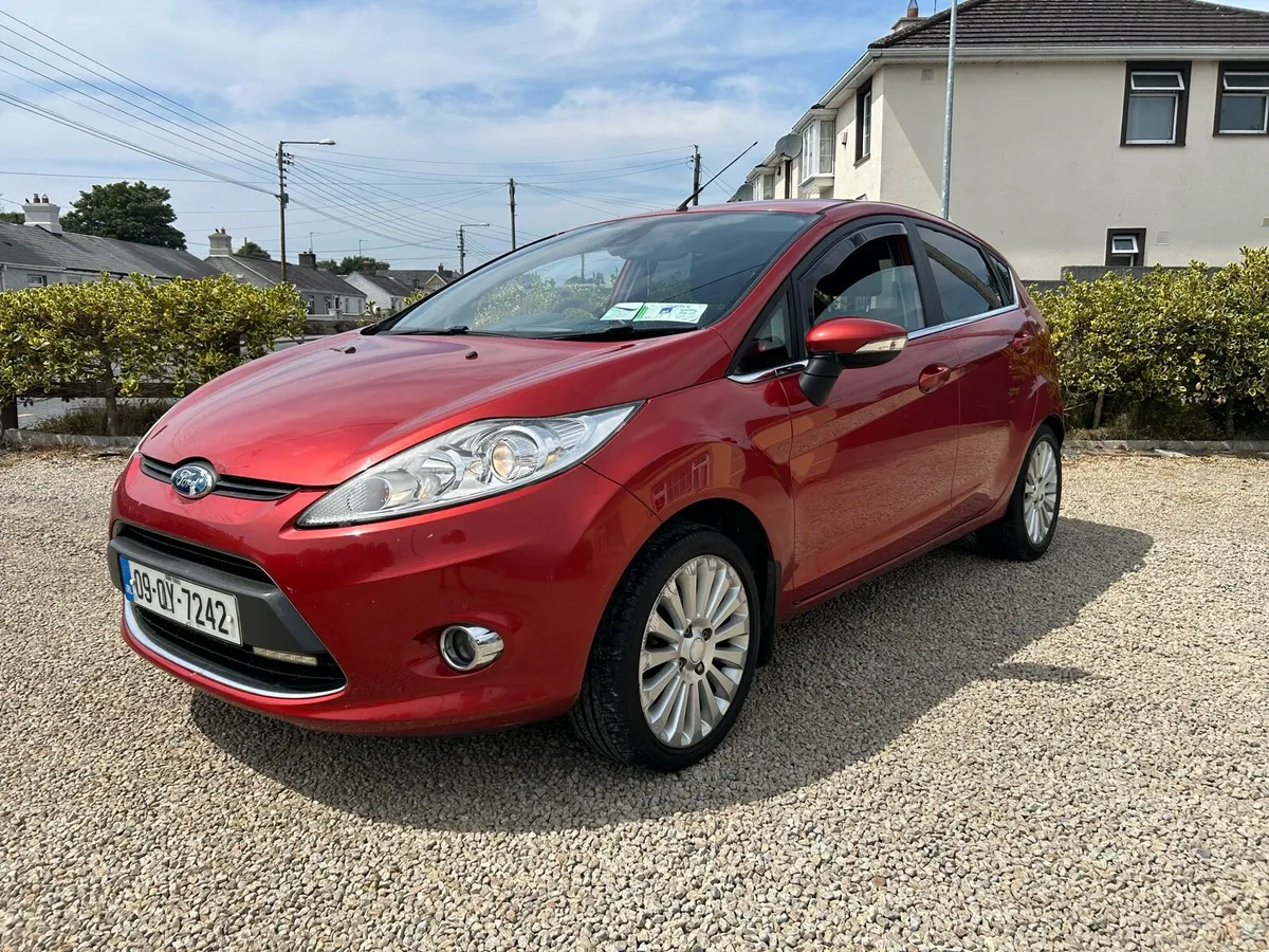 Ford fiesta tax&test - Image 2