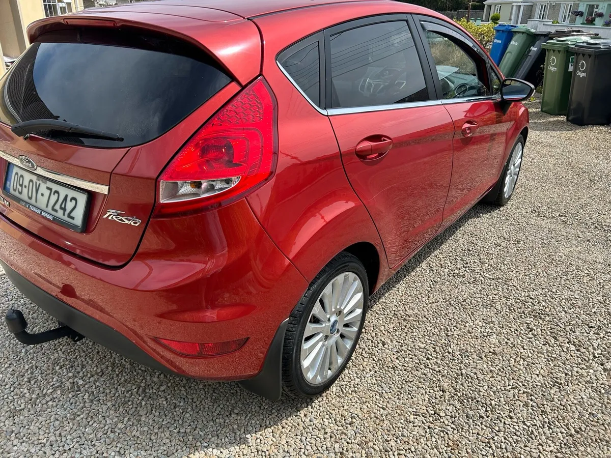 Ford fiesta tax&test - Image 5
