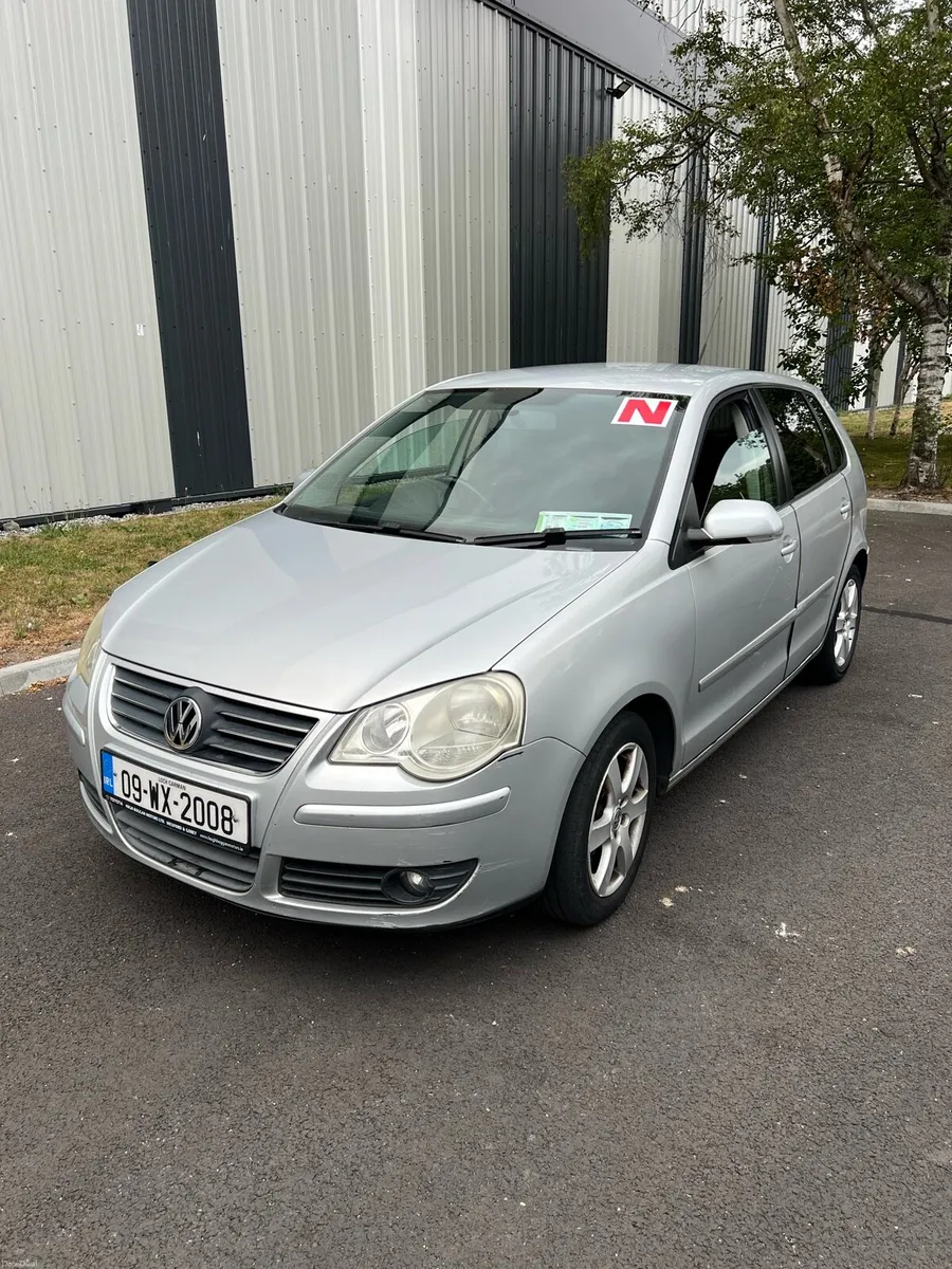 2009 Volkswagen Polo Low KM! 116,000 km - Image 1