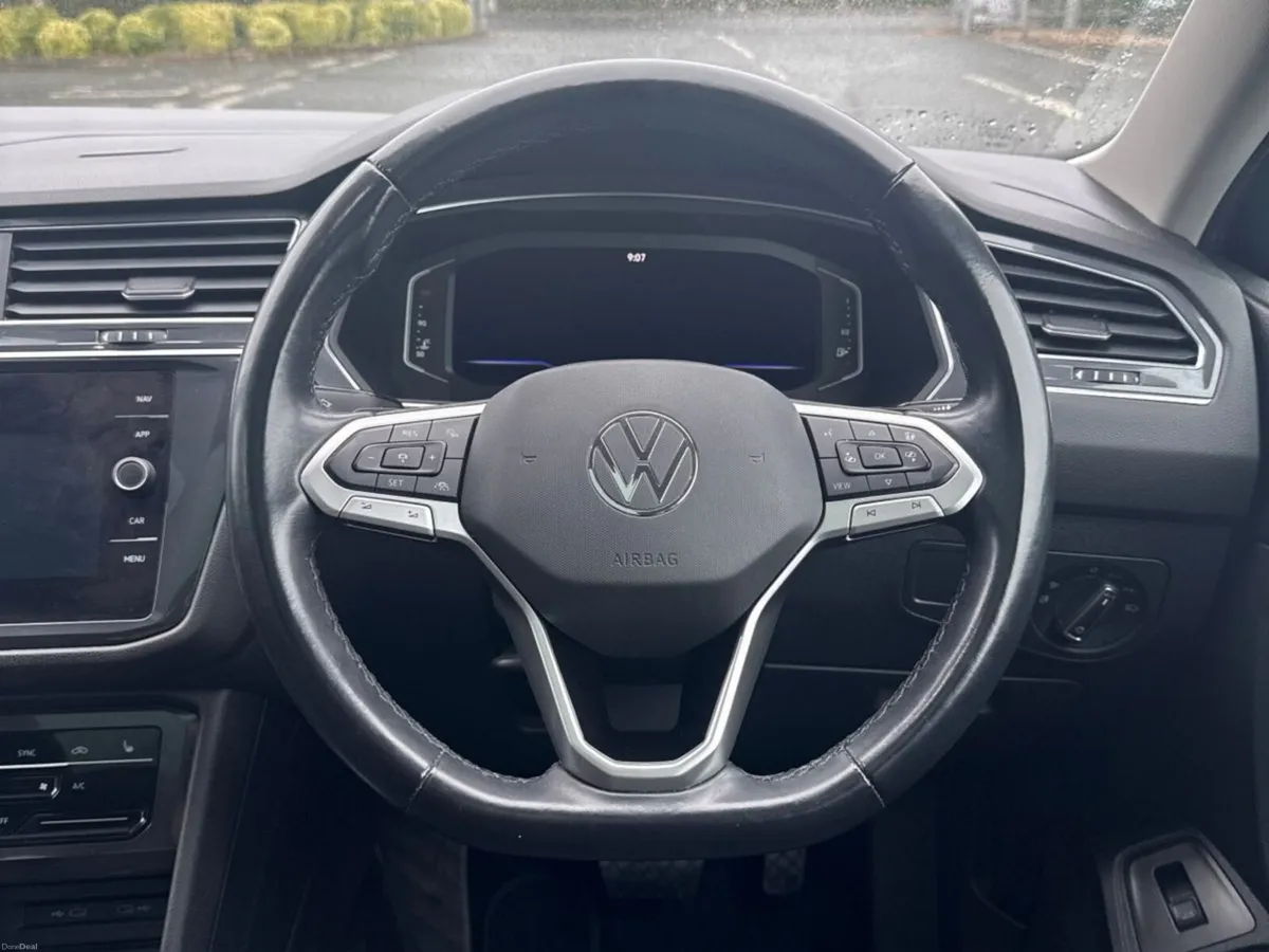 Volkswagen Tiguan Allspace 2.0 TDI 150HP Elegance - Image 5