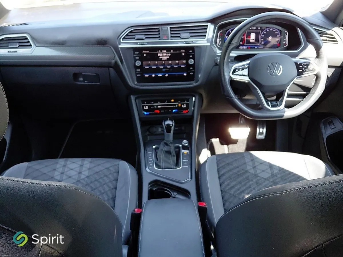 Volkswagen Tiguan R-LINE 2.0TDI DSG 7 SEATER CALL - Image 4