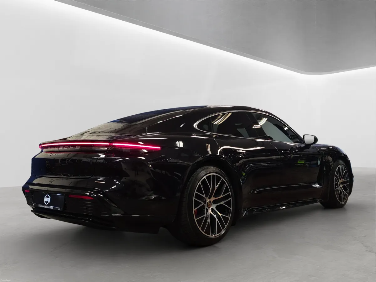 2021 PORSCHE TAYCAN 4S.HUGE SPEC. - Image 6
