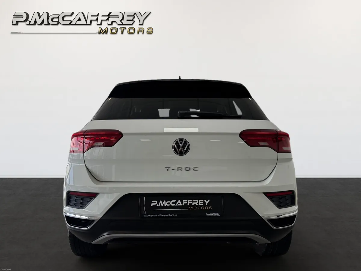 2021 VOLKSWAGEN T-ROC 2.0 TDI DESIGN 150 BHP AUTO - Image 6