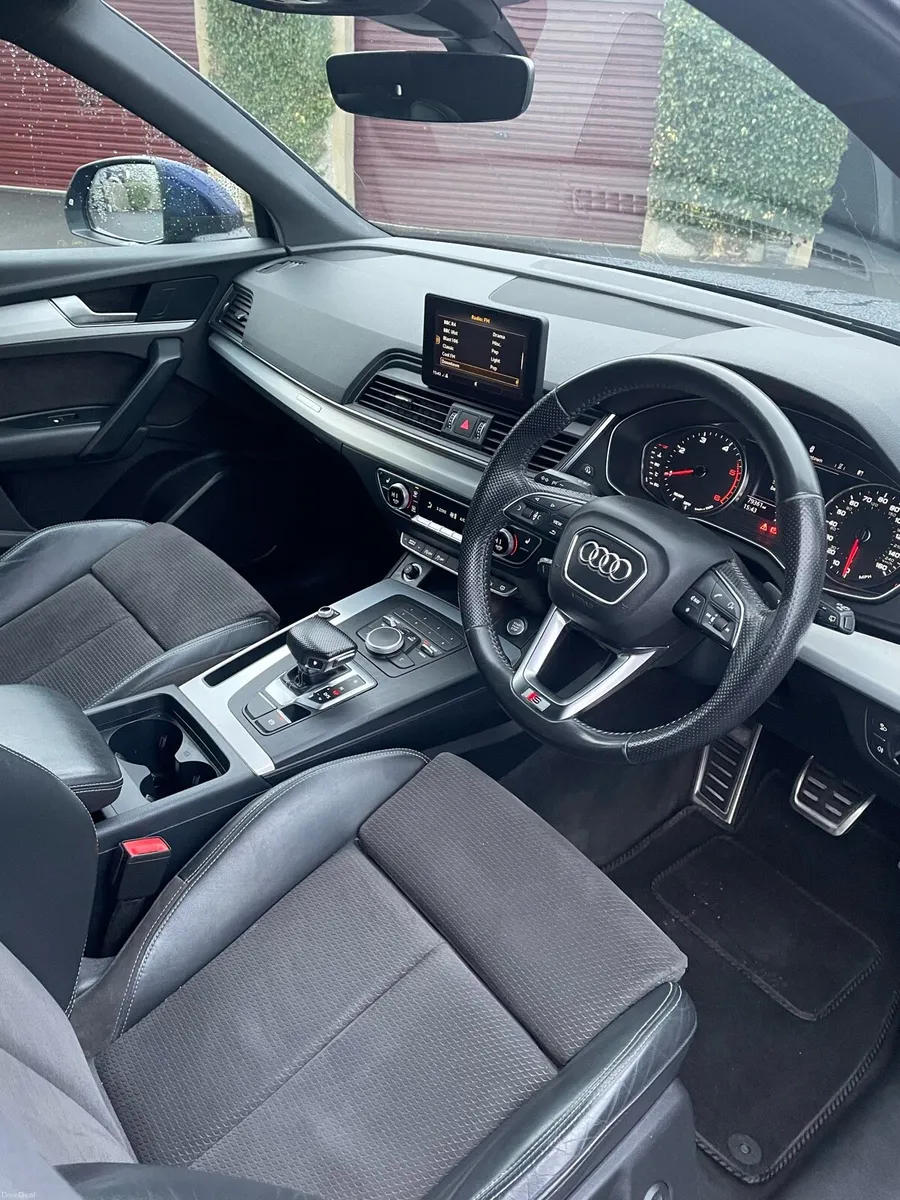 Audi Q5 - Image 6