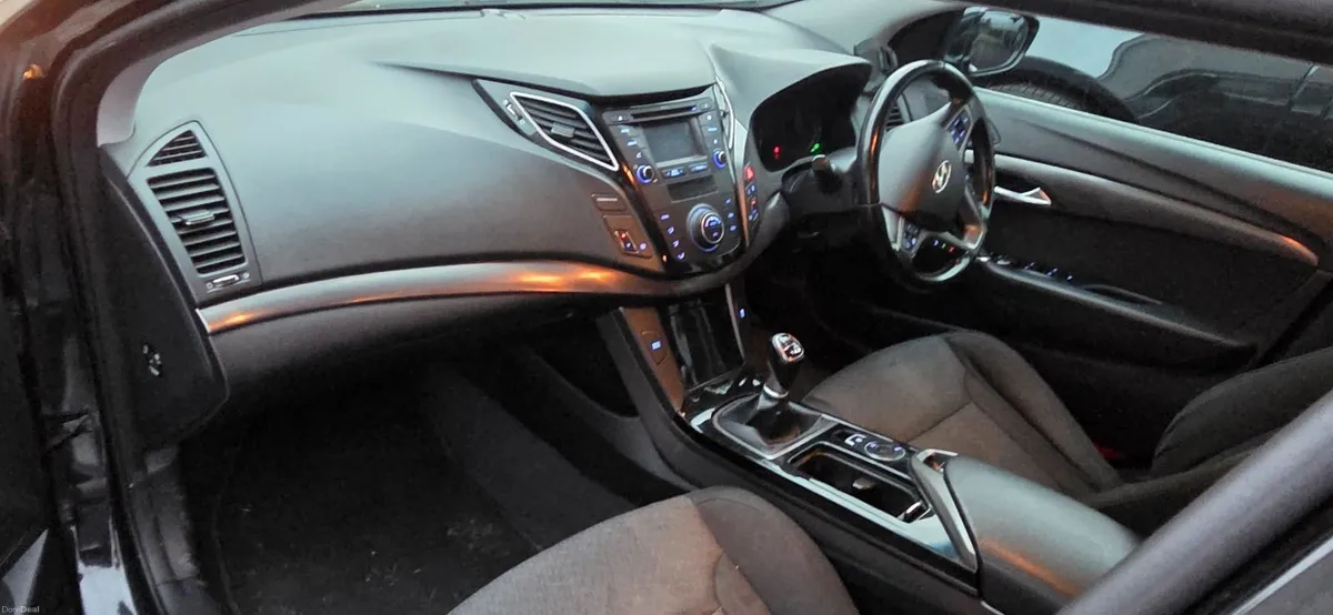 Hyundai i40 2016 - Image 1