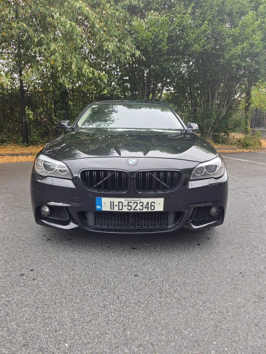 BMW 5-Series 2011 - Image 3