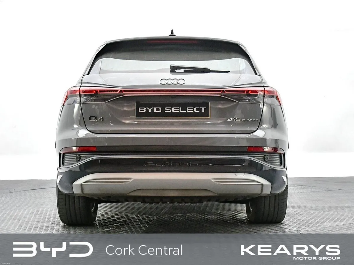 Audi Q4 e-tron Sport 45, 286 Electric 82kWh Auto - Image 2