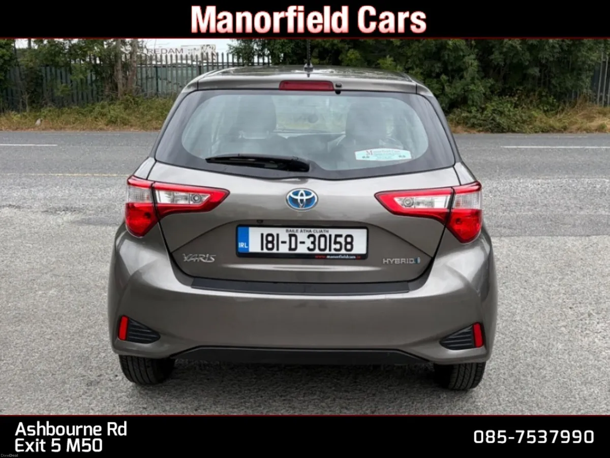 2018 181 Toyota Yaris Sol 1.5 Petrol Hybrid Auto - Image 5