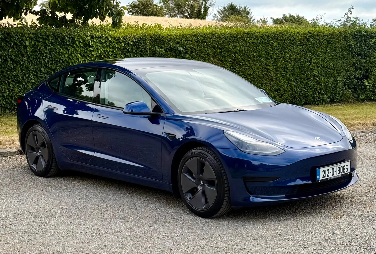 212 Tesla Model 3 1 Owner Irish Car - Image 3