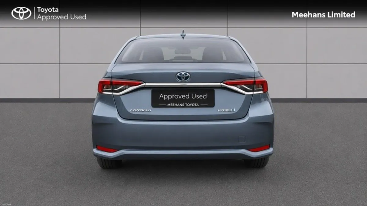 Toyota Corolla COROLLA HYB LUNA SALOON - Image 4