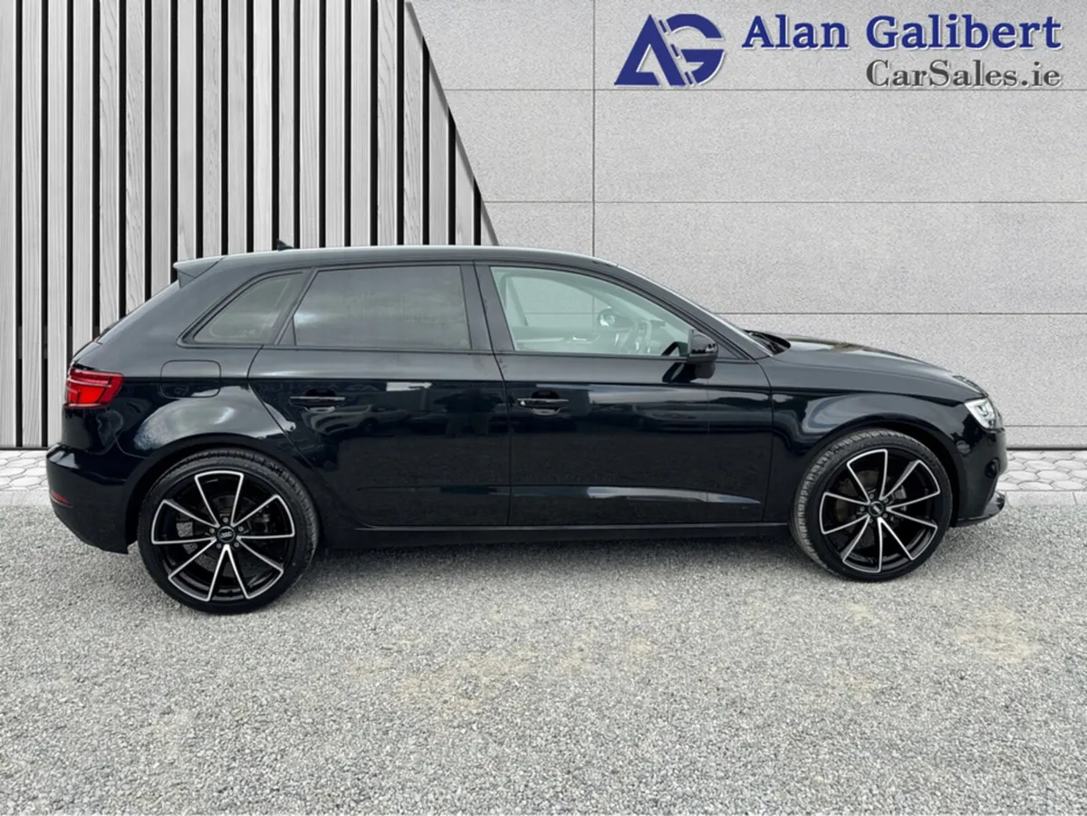 Audi A3 1.4TFSI UPGRADED ALLOYS AUTO - Image 3
