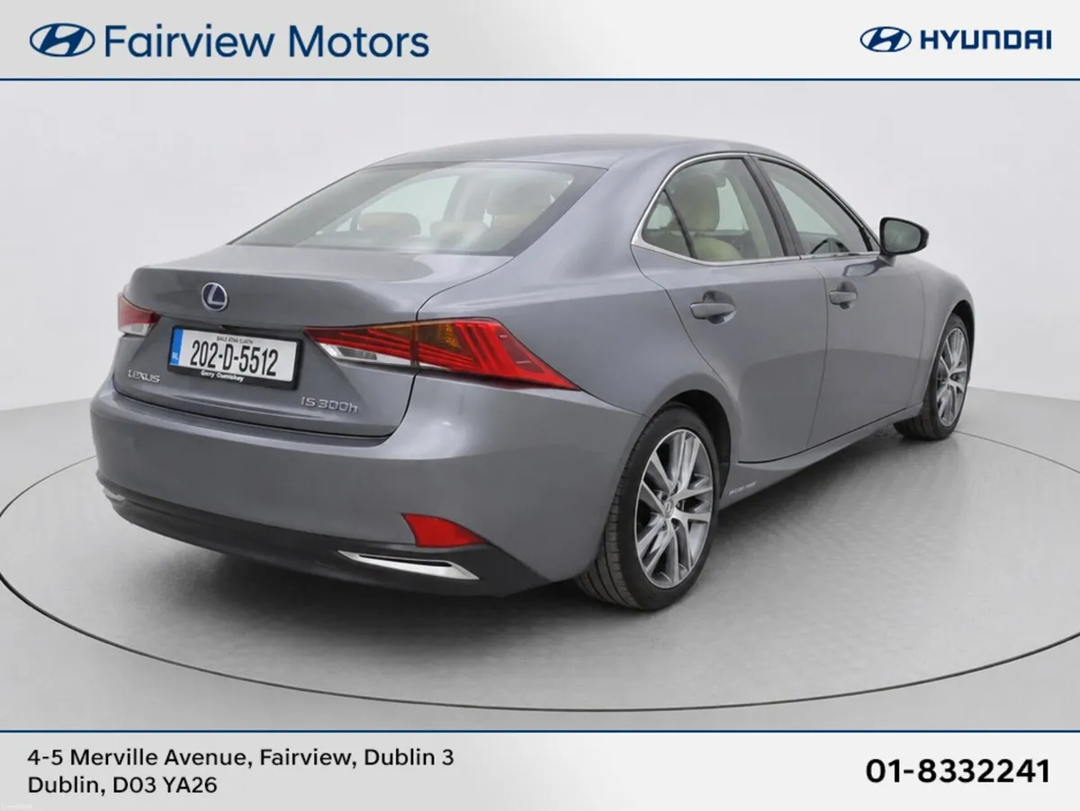 Lexus IS EXECUTIVE - Image 2