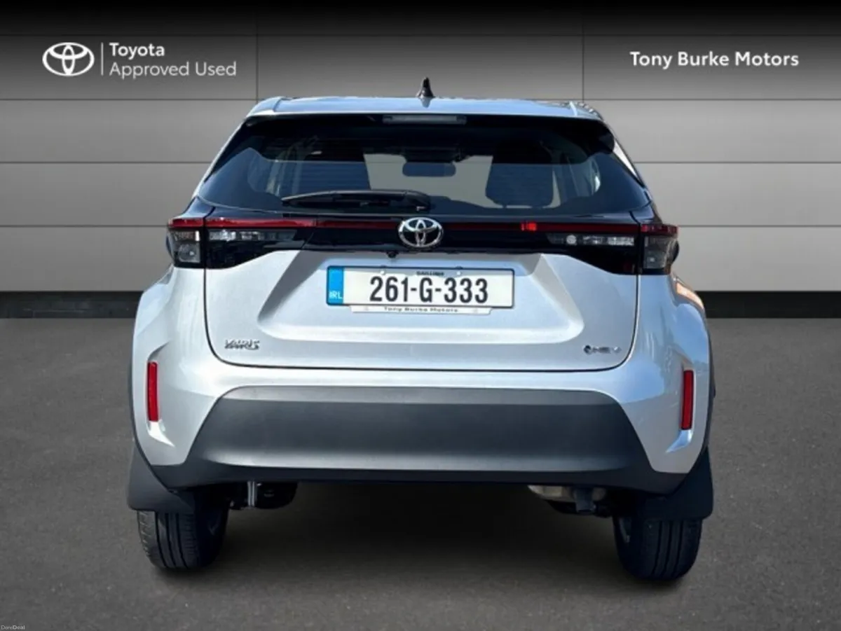 Toyota Yaris Cross - Luna + Side Steps Worth EUR 7 - Image 6