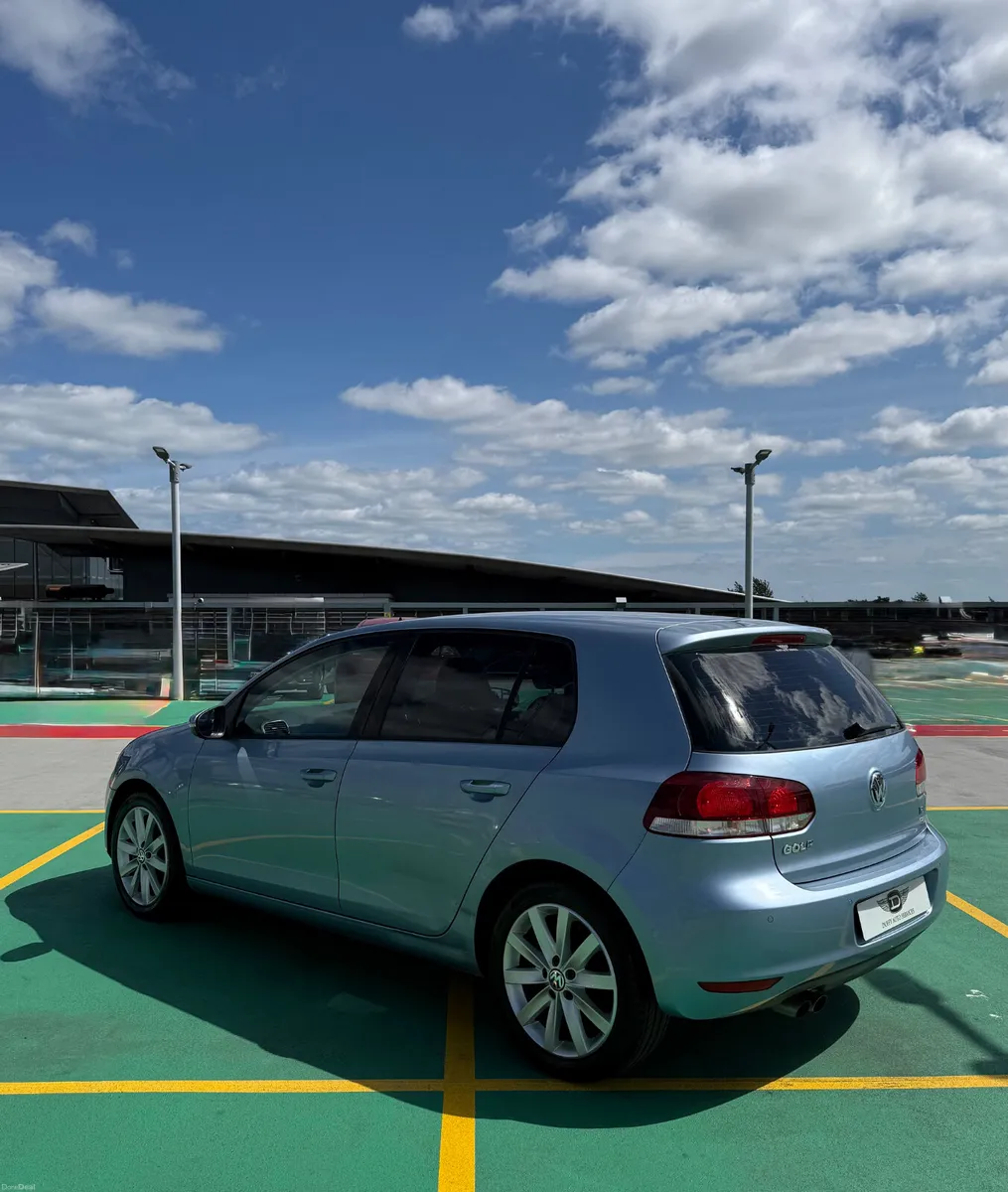 2011 VW Golf 1.4 TSi Petrol - VERY LOW MILEAGE - Image 5
